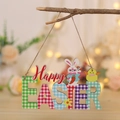 Buntes Frohe Ostern Türschild aus Holz mit kariertem Hasen und Küken an einem Ast hängend - Frohe Ostern Thema Hasen-Ornament (P-M129)