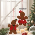 Charmant paar pluche peperkoekmannetjes hangers met rode kerstoutfits en strikjes - Koppel Pop Hanger Set (K-TS214)