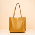 Sac cabas classique en cuir jaune moutarde avec grain galet et longues bandoulières - Jaune