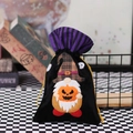Halloween Kordelzugbeutel aus schwarzem Samt mit Gnom-Stickerei und lila Streifenmuster - Zauberer Mit Kürbis Stil (X-Y399) / Schwarz