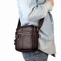 Sac bandoulière homme en cuir véritable marron foncé avec texture grainée - Café