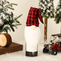 Décoration de bouteille de Noël avec bonnet à carreaux rouges et barbe de gnome - G-JT65 Housse de bouteille de vin gnome à carreaux rouge et noir
