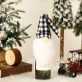 Housse de bouteille gnome de Noël avec chapeau à carreaux noir et blanc et barbe blanche - Chapeau de Vin Homme de la Forêt à Carreaux Noir et Blanc