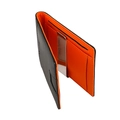 Detail der schmalen Leder-RFID-Geldbörse mit orangefarbenem Kontrast und Geldklammer - Glattes Schwarz + Orange (9629)