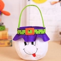 Witte Halloween geest snoepzak met paarse ruches en een groene stippen riem detail - Geest Stijl