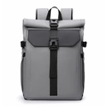 Zaino grigio roll-top da uomo con fibbie nere per viaggio e pendolarismo urbano - Grigio