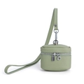 Mini borsa a tracolla in pelle martellata verde menta per rossetto o auricolari - Verde chiaro