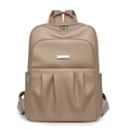 Sac à dos chic en cuir grainé kaki pour femme avec plusieurs zips et détails argentés - Kaki