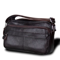 Sac bandoulière en cuir grainé marron foncé avec sangle réglable et poches zippées - Café