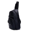 Bolso de pecho en cuero negro granulado con correa ajustable y varios cierres - Negro
