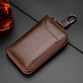 Funda para llaves de coche en cuero marrón oscuro con textura litchi y mosquetón - Estilo con Gancho / Marrón Amarillento