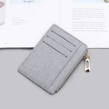 Portacarte minimalista in tela grigio chiaro con fessure multiple e cerniera dorata - Bianco Sporco