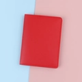 Custodia per passaporto rossa RFID sottile in finta pelle con cuciture minimaliste - Rosso