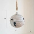 Campana natalizia vintage in metallo bianco invecchiato con intaglio a stella - Argento
