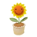Handgefertigte gehäkelte Sonnenblume im Topf mit lächelndem Gesicht für den Tisch - Lächelnde Sonnenblume Topfpflanze (Großer Garn-Topf)