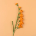 Flor de fresia hecha a mano a ganchillo en amarillo naranja para decoración y regalos - Tipo multifloral / Naranja Claro