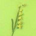 Fleur de freesia jaune faite à la main au crochet avec feuille verte décorative - Type multi-fleurs / Vert Clair