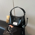 Bolso nube negro brillante con colgante de oso y correa de hombro extraíble - Bolso Individual / Negro