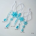Set di 5 decorazioni natalizie con fiocchi di neve e ghiaccioli in acrilico blu chiaro - Set Sospeso Blu