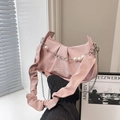 Borsa a tracolla plissettata rosa con elegante catena di perle e manico in tessuto - Rosa