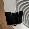 Retro large capacity black tote bag made of faux suede and leather for women's shoulder use - Black