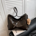 Bolso tote grande de cuero PU marrón oscuro vintage con oso de peluche y hebilla metal - Bolso Individual / Marrón Engrosado