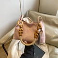 Borsa a spalla rosa pallido a fiori con manico in legno e nappa grigia elegante - Rosa