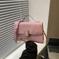 Piccola borsa vintage rosa in pelle PU con fibbia argentata e tracolla sottile regolabile - Rosa