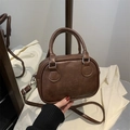 Borsa a mano vintage marrone in ecopelle con goffratura Lucky OHIO e tracolla - Senza Ciondolo / Marrone