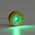 Socle LED cylindrique en bois avec lumière verte et câble USB pour boule de cristal - RGB / Rond / Petit