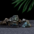 Natural raw labradorite stones with blue and green flash for aromatherapy and healing - Labradorite (Large) / Labradorite / Dark Gray