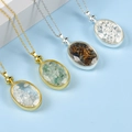 Oval silver pendant necklace with polished green natural crystal stone fragments - Labradorite Oval-Gold