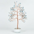 Handgefertigter hellblauer Kristall-Geldbaum mit Kupferdraht in weißer Keramikschale - Aquamarin Kristallbaum (Weiße Schale Basis)