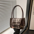 Bolso de hombro vintage de lana a cuadros marrón y beige con asas de cuero y hebillas dobles - Marrón