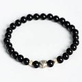 Bracciale Toro in ossidiana naturale con perla d'argento incisa e distanziatori in metallo - Toro