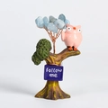 Figurine hibou rose avec arbre en pierre bleue et panneau Follow Me pour décoration - Hibou Rose - Aigue-marine