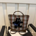 Borsa tote a quadri marroni con toppa a gatto nero e manici in ecopelle per donna - Gatto