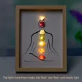 Chakra Kristall-Lichtrahmen mit 7 Heilsteinen und 3-Modus-LED-Licht für Yoga-Deko - Chakra Yoga Leuchtend-Rohstein / Naturholzfarbe