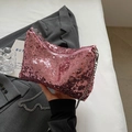 Borsa a tracolla rosa con paillettes e catena in metallo argento per un look elegante - Rosa