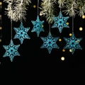 Set di 6 decorazioni a fiocco di neve in acrilico azzurro su rami di pino innevati - Stile A-Blu