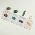 Chakra Stein-Set mit Pyrit, Malachit, Aventurin, Citrin und englischen Infokarten - Reichtum-Überfluss Thema