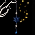 Colgante de copo de nieve azul acrílico con perlas y una gota de cristal - Azul