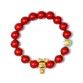 Rotes Zinnober-Sternzeichen-Armband mit goldenem Ratten-Anhänger und blauer Perle - Maus