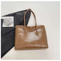 Vintage brown leather tote bag with large capacity and chic retro textured finish - Dark Khaki