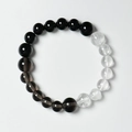 Minimalistisches Kristall-Armband mit schwarzen, rauchigen und klaren Quarz-Perlen - Armband-Steinbock