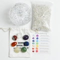 Set de equilibrio de chakras de cristal natural con cuenco, bolsa y chips blancos - Tarro Cielo Estrellado + Cuarzo Claro + 7 Piedras de Chakra