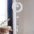 Kristallen zonvanger met witte stenen, vlinder en roze kralen voor huisdecoratie - Heldere Kwarts (6001515769277)