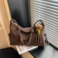 Borsa tote opaca marrone scuro con manico a nodo e dettagli con cuciture bianche - Senza ciondolo / Marrone
