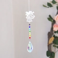 Attrape-soleil élégant avec cloche argentée, perles colorées et prisme en cristal - Cloche Étoile