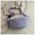 Riñonera chic de pana morado claro con correa ajustable y detalle de cremallera plateada - Púrpura